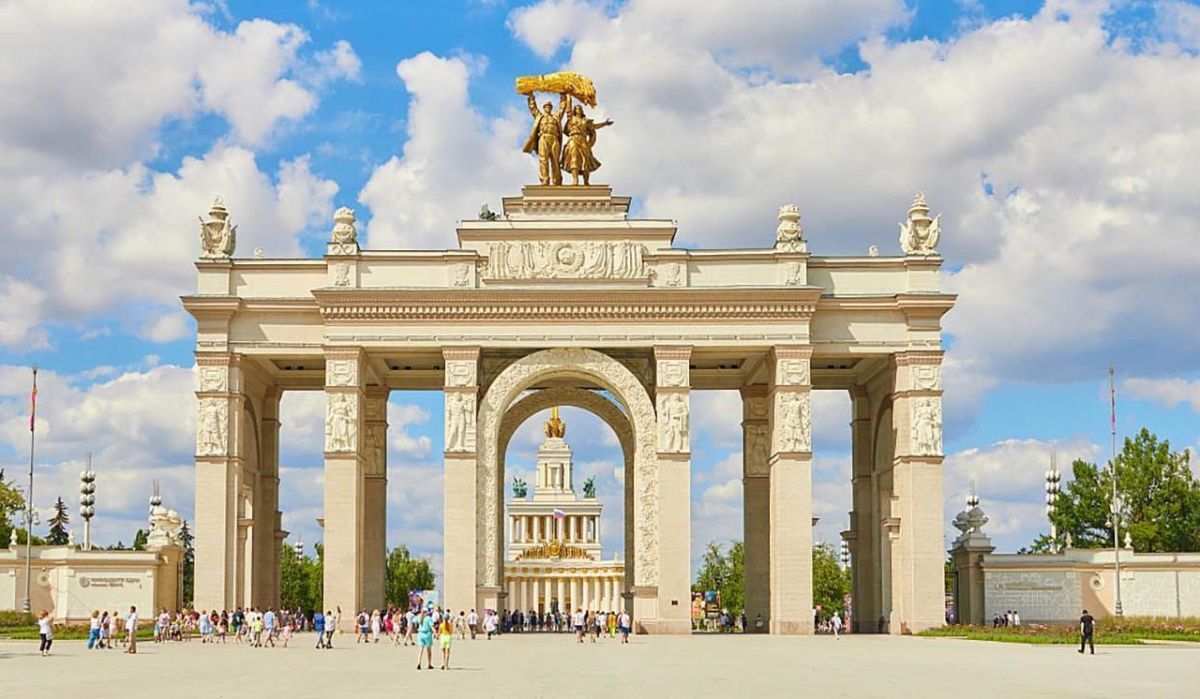 На ВДНХ открылась зона отдыха &quot;Билет в лето&quot; от Russpass