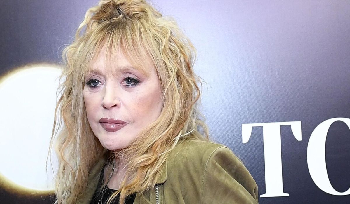 Суд зарегистрировал третий иск ветерана против Аллы Пугачевой