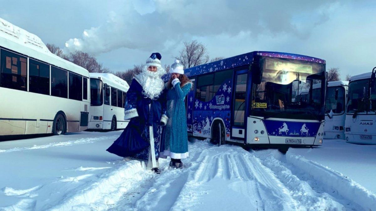 В Самаре начнёт курсировать автобус с Дедом Морозом и Снегурочкой