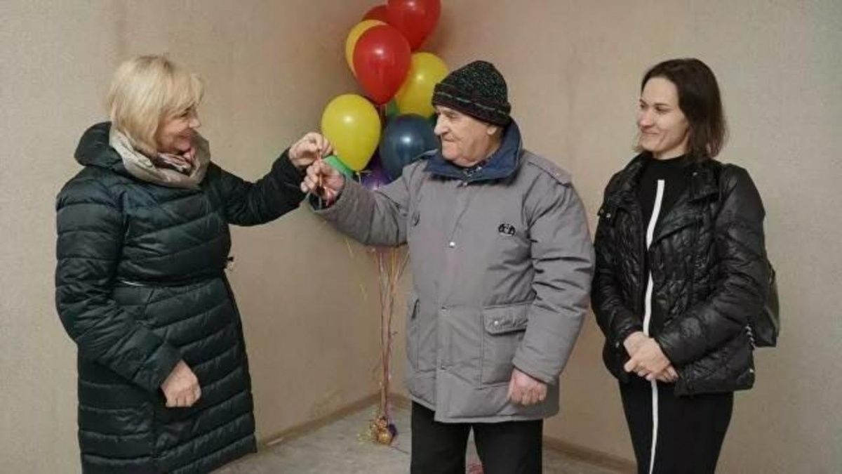Пенсионер Самарской области за прививку получил квартиру