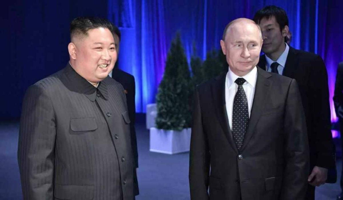 &quot;Самый близкий мой товарищ&quot;: Ким Чен Ын первым поздравил Путина и россиян с Днем России