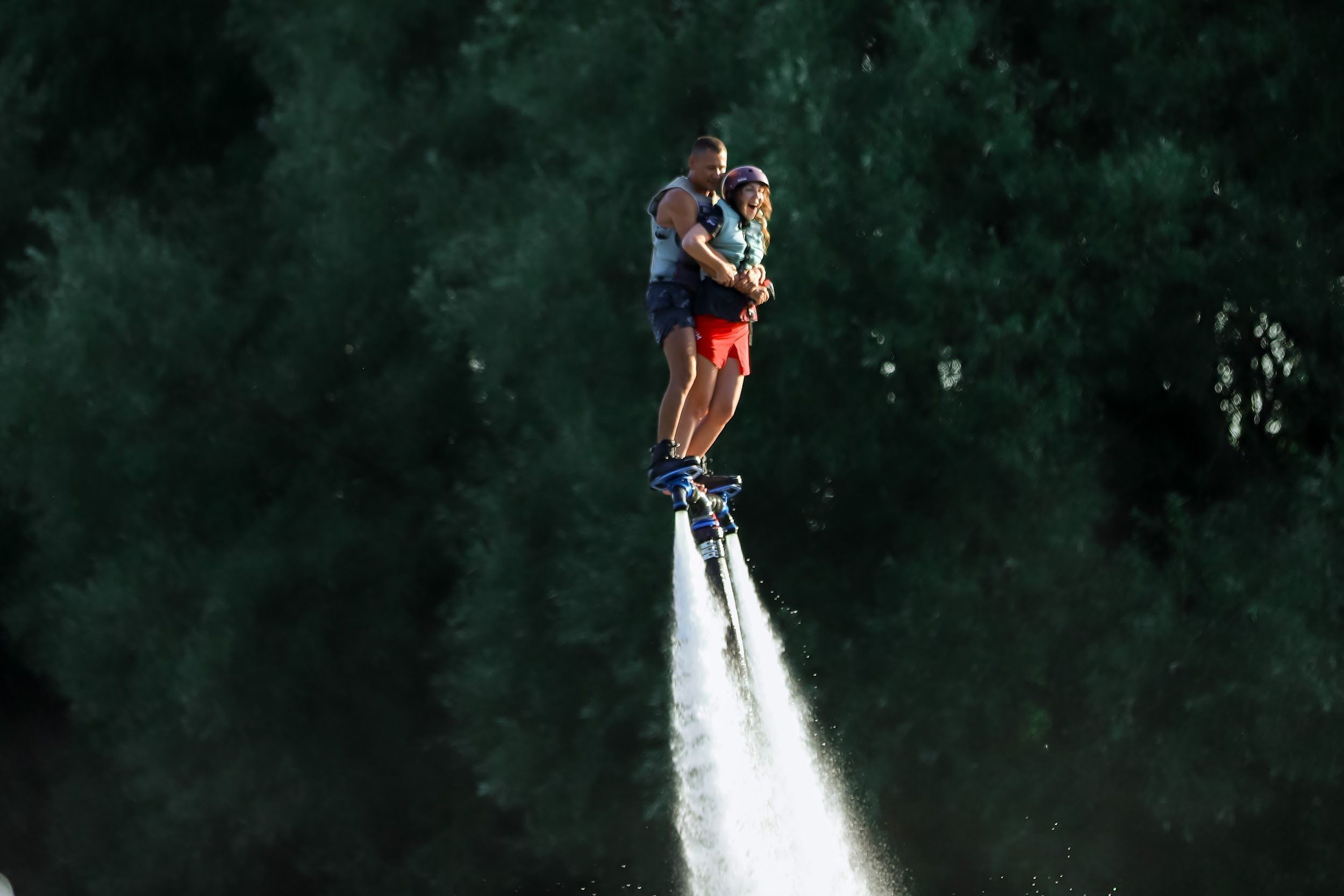 Два мировых рекорда установлены на фестивале экстремальных водных видов спорта в Москве