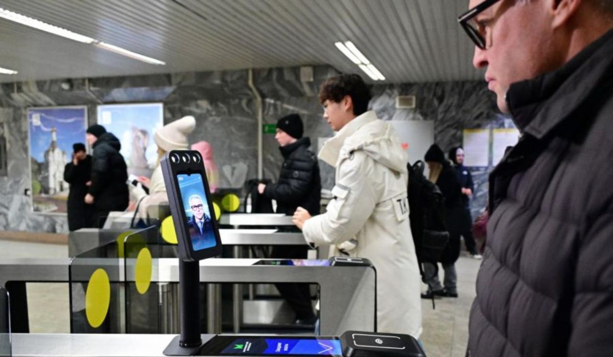 Оплатить поездку в метро при помощи улыбки можно на всех станциях Екатеринбурга