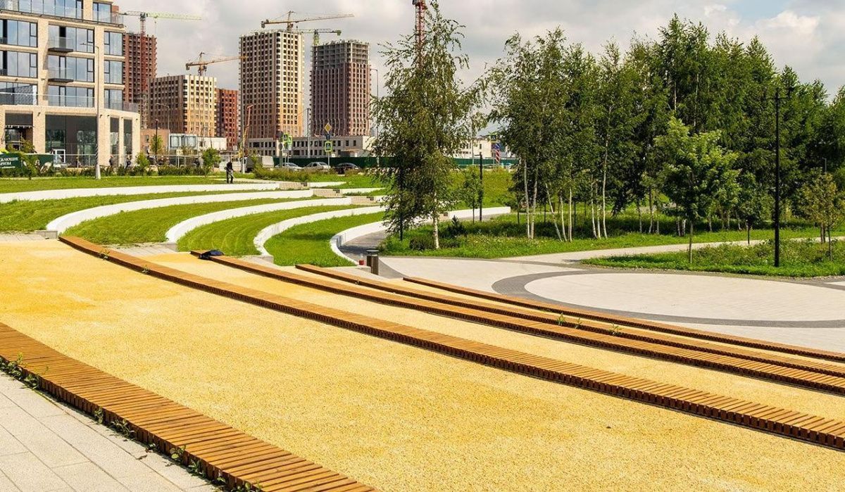 Основной этап благоустройства набережной у станции «Спартак» завершен