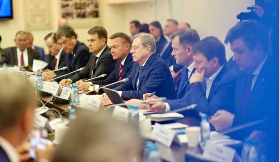 Профильный комитет Госдумы поддержал кандидатов на должности зампреда Правительства и министра транспорта