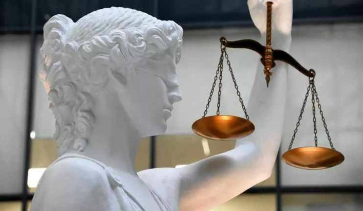Суд Самары обязал фирму экс-мэра Лиманского освободить участок от мини-рынка