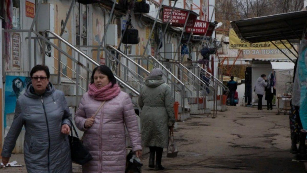 Самарские чиновники определили дальнейшую судьбу рынка в 15-ом микрорайоне