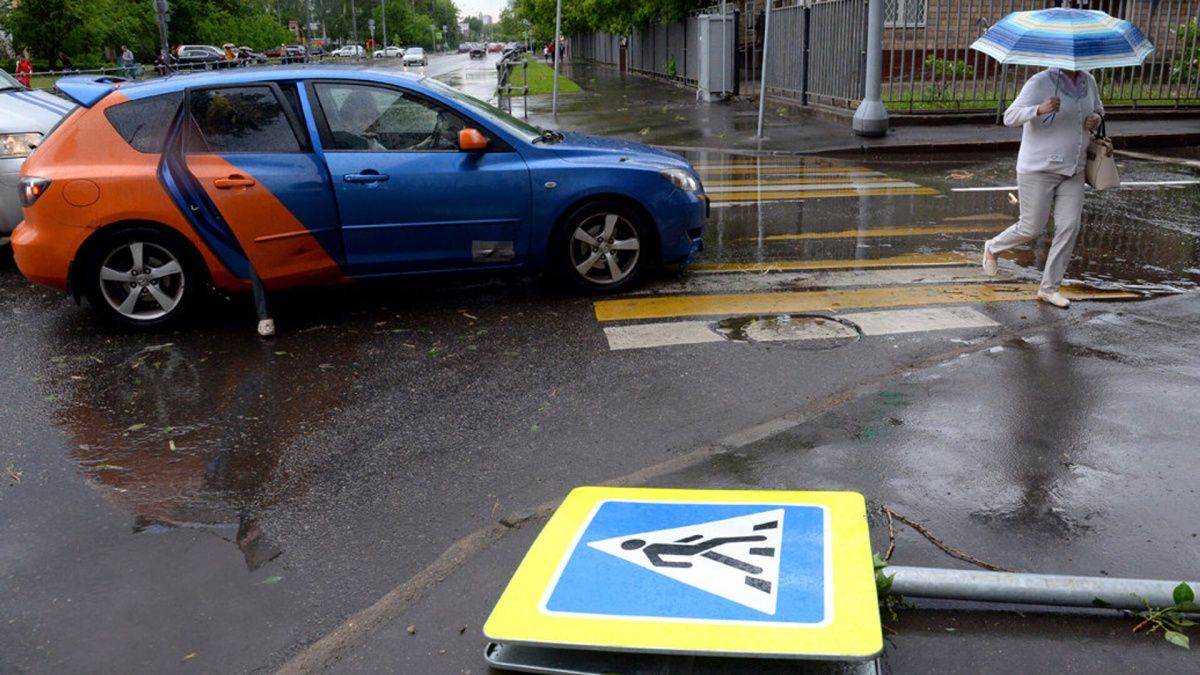 В Москве предупредили о порывах ветра до 18 метров в секунду