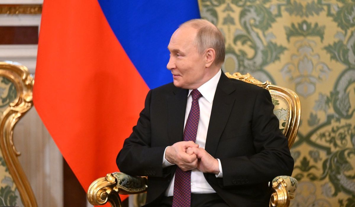 Кремль устроит торжественный прием в честь Дня Победы, заявил Песков