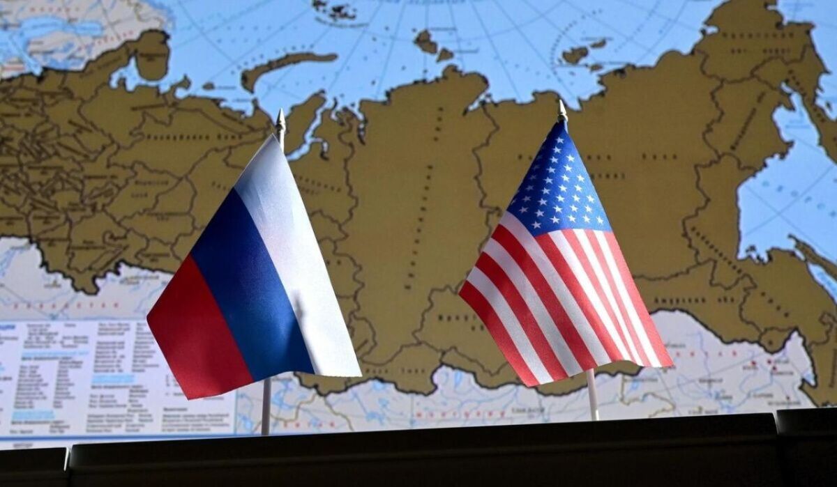 Путин и Трамп стали &quot;худшим кошмаром Украины&quot;, считает The Telegraph