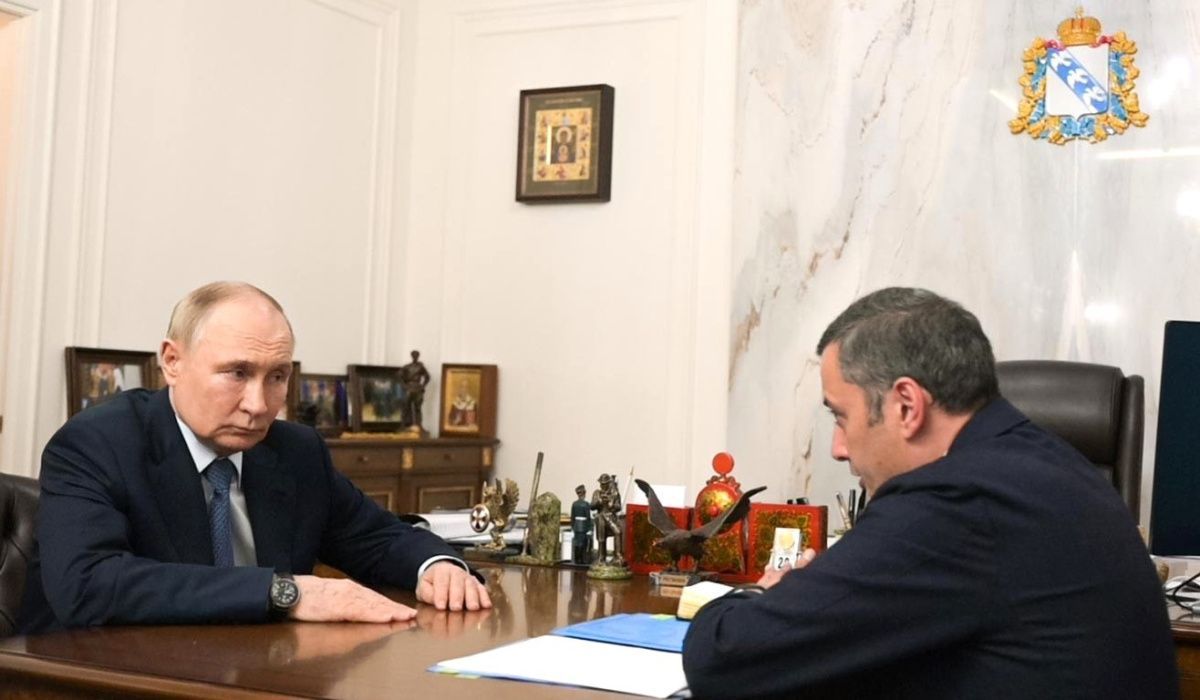 Путин ответил шуткой на предложение о присоединении Сум к России