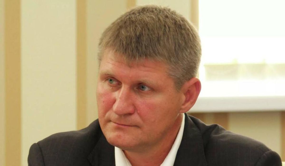 Госдума предложила Макрону возглавить французских военных на Украине